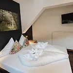 Seehotel Sissi Am Zeller ベッド・アンド・ブレックファスト 3*