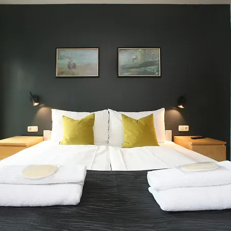 Seehotel Sissi فندق مبيت وإفطار 3*