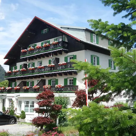 Seehotel Sissi Am Zeller ベッド・アンド・ブレックファスト ツェル アム ゼー