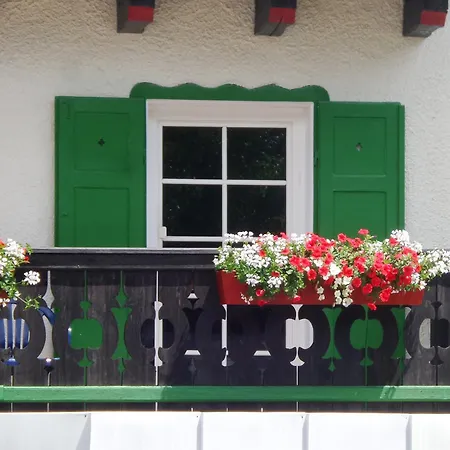 Seehotel Sissi Am Zeller Bed & Breakfast