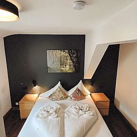 Seehotel Sissi Am Zeller 3* ツェル アム ゼー