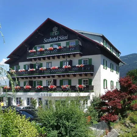 Seehotel Sissi Bed & Breakfast 3*