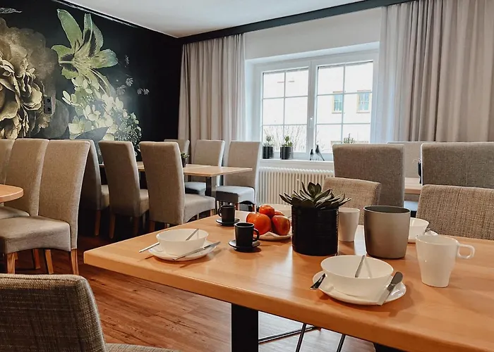 Seehotel Sissi Bed & Breakfast 3*